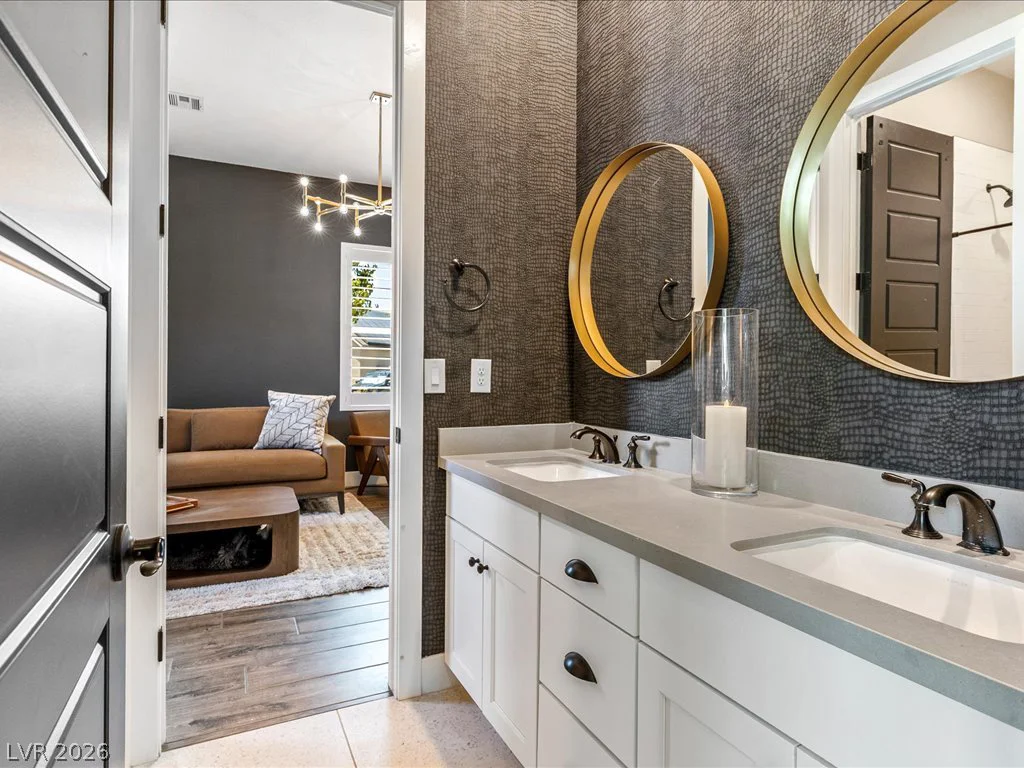6155 Luna View, Las Vegas, NV 89131