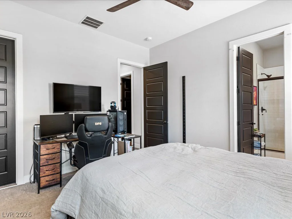 6155 Luna View, Las Vegas, NV 89131