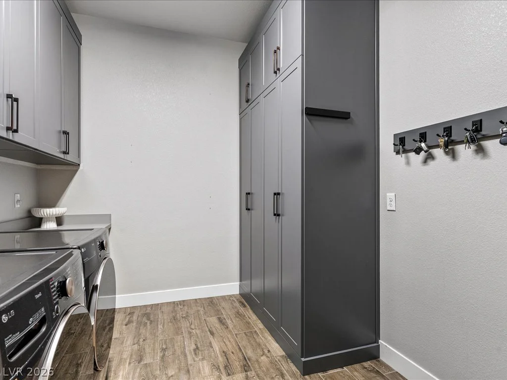 6155 Luna View, Las Vegas, NV 89131