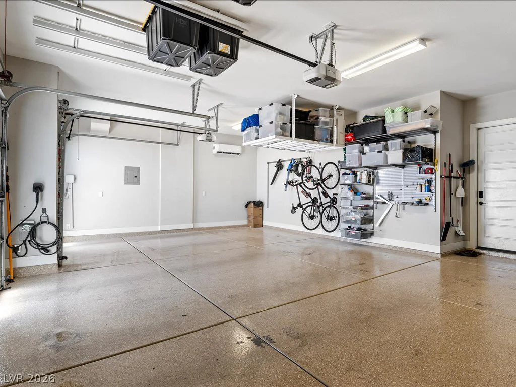 6155 Luna View, Las Vegas, NV 89131