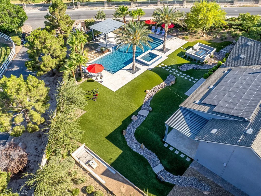 6155 Luna View, Las Vegas, NV 89131