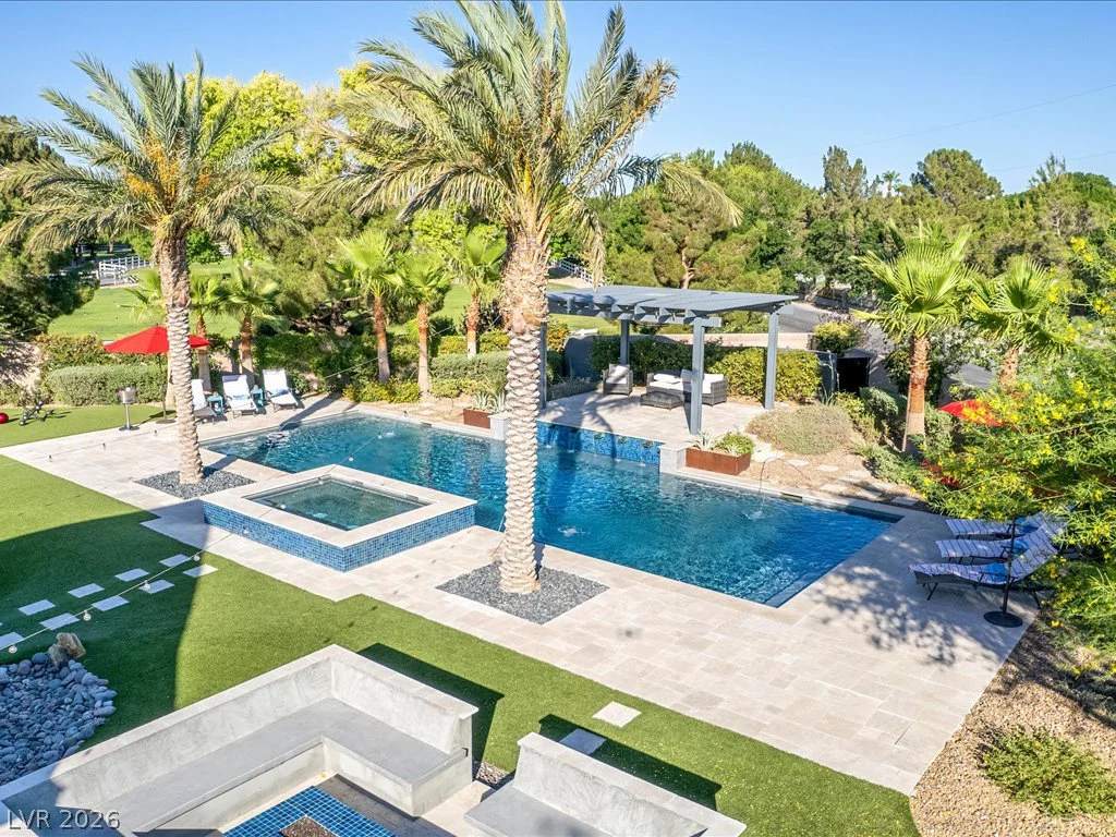6155 Luna View, Las Vegas, NV 89131