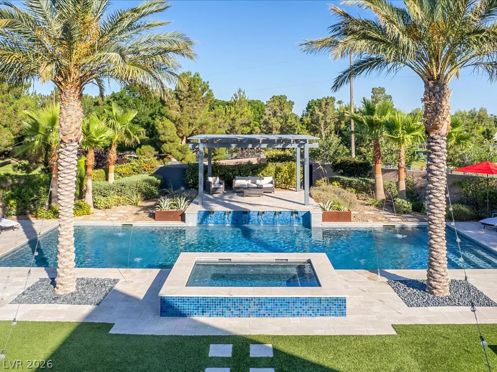 6155 Luna View, Las Vegas, NV 89131