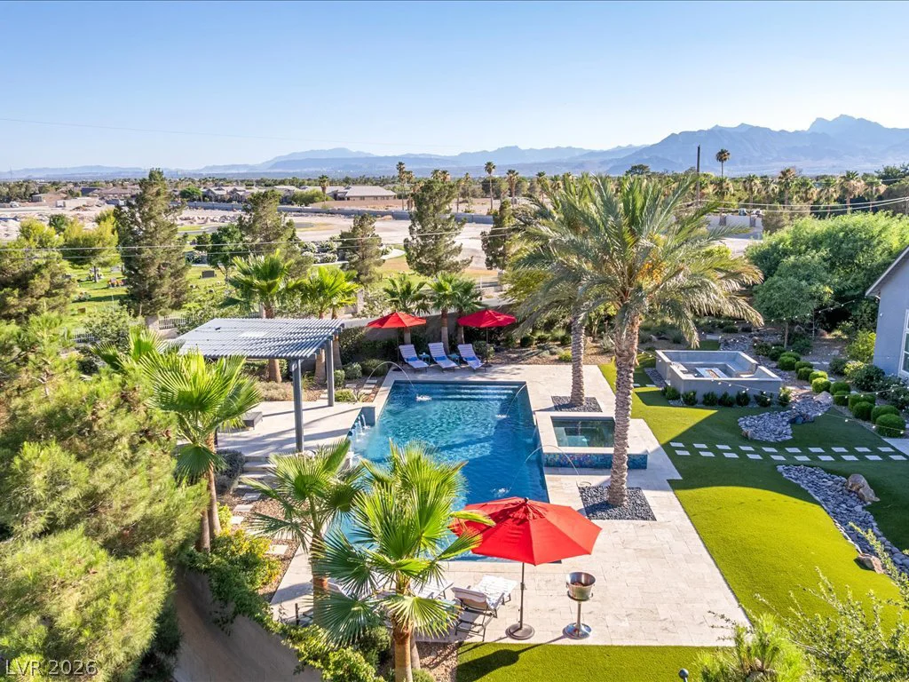 6155 Luna View, Las Vegas, NV 89131