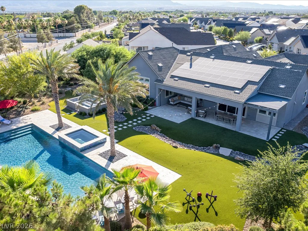 6155 Luna View, Las Vegas, NV 89131