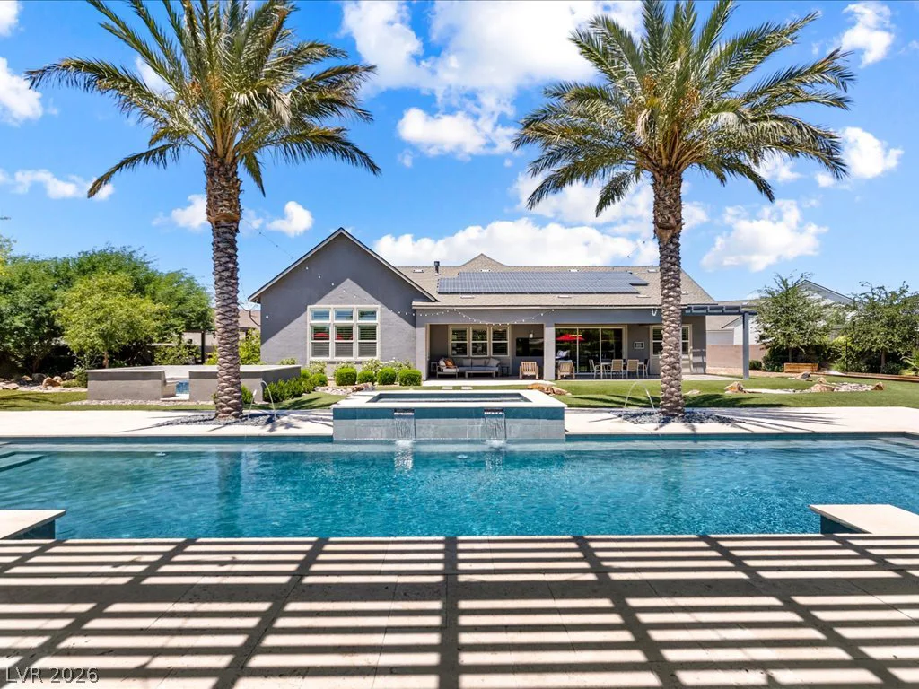 6155 Luna View, Las Vegas, NV 89131