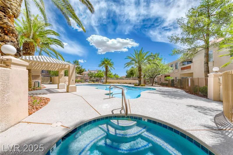 7400 Flamingo, Las Vegas, NV 89147