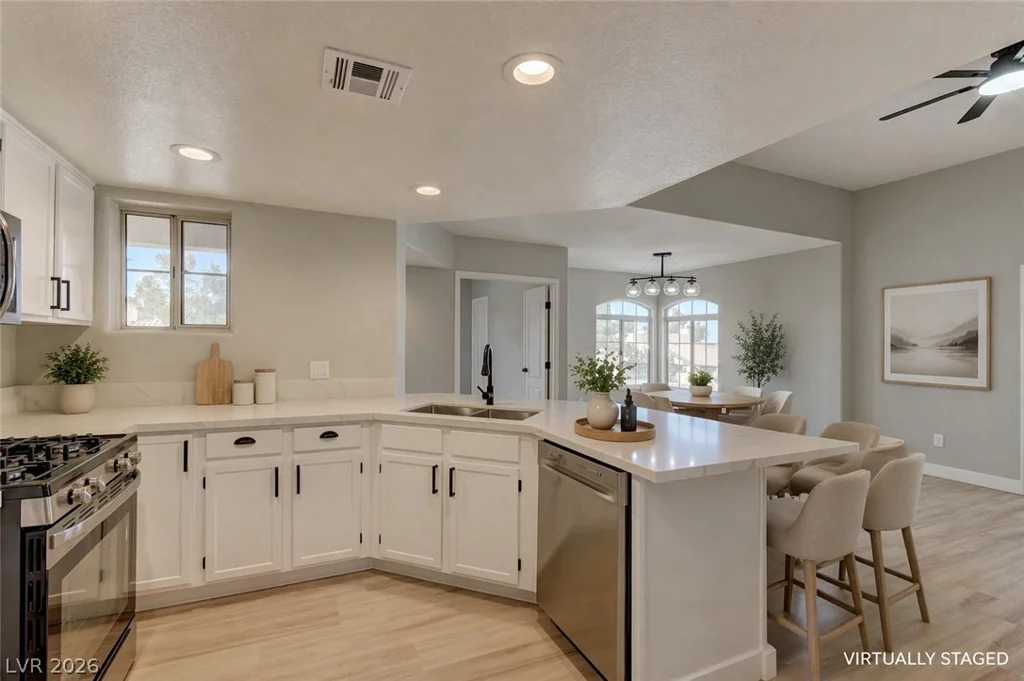 7400 Flamingo, Las Vegas, NV 89147