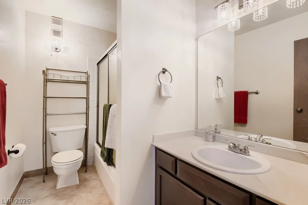 750 Royal Crest, Las Vegas, NV 89169
