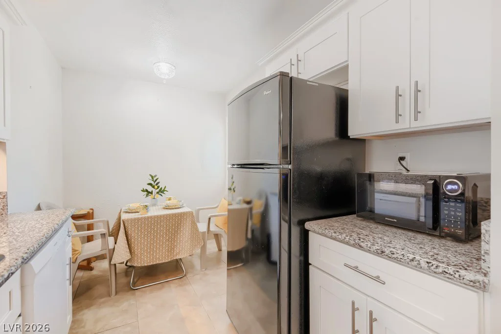 750 Royal Crest, Las Vegas, NV 89169