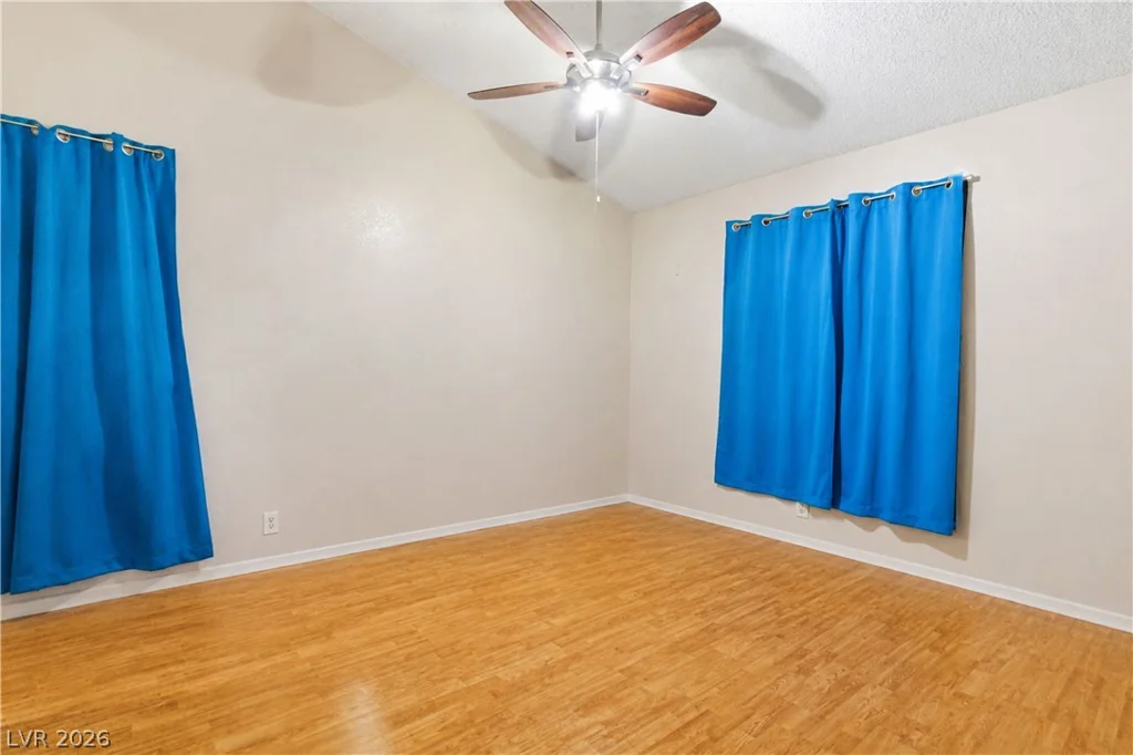2400 Soldier Creek, Las Vegas, NV 89106