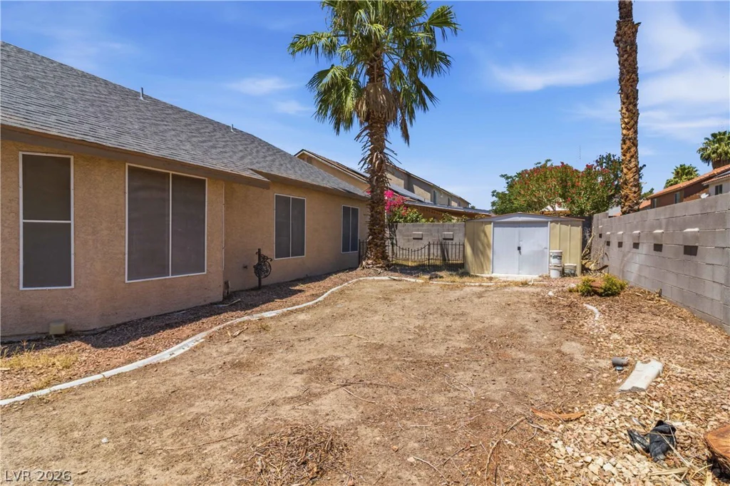 2400 Soldier Creek, Las Vegas, NV 89106