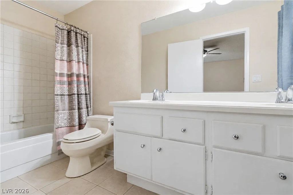 2400 Soldier Creek, Las Vegas, NV 89106