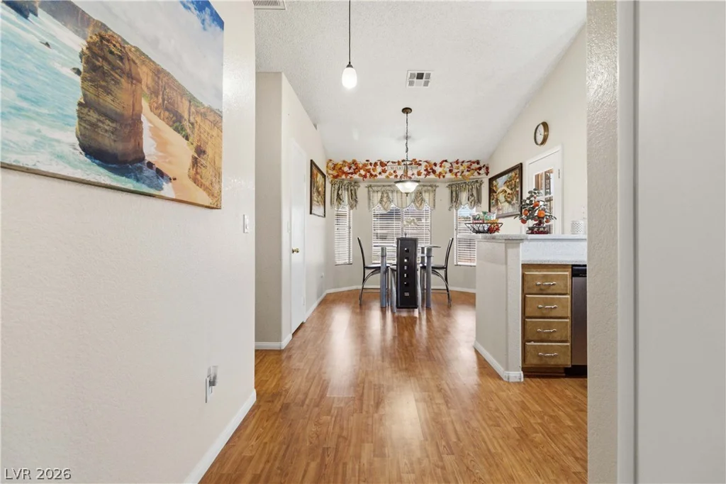 2400 Soldier Creek, Las Vegas, NV 89106