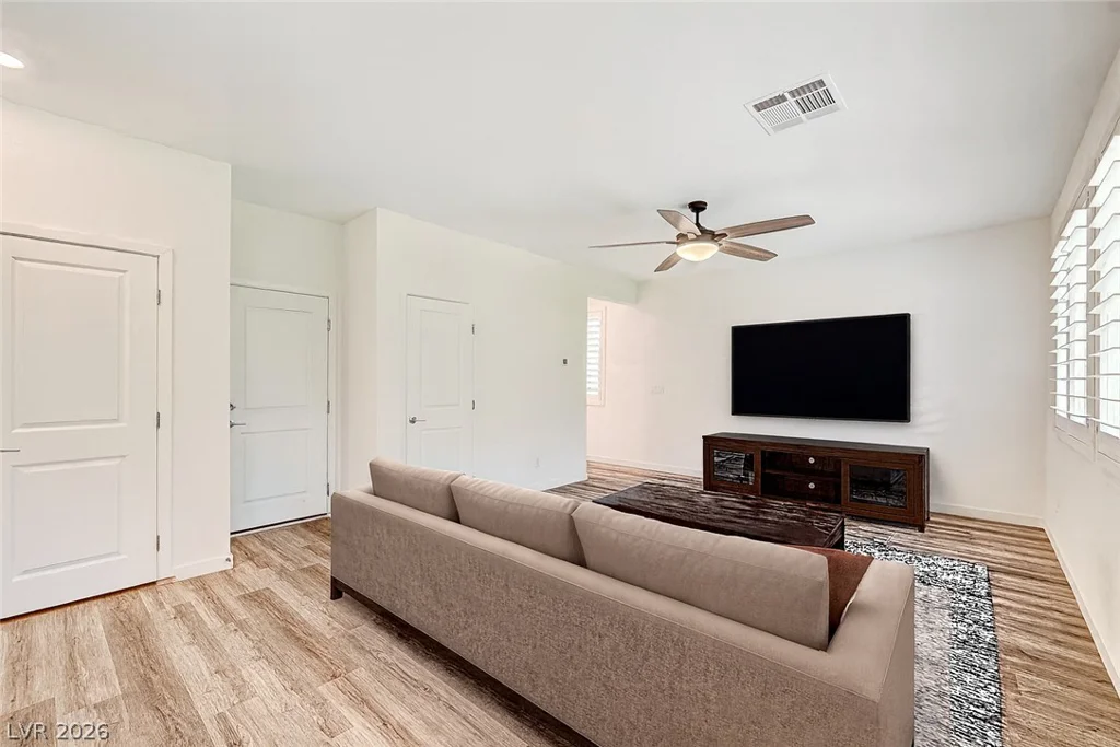7051 Amethyst Peak, Las Vegas, NV 89148