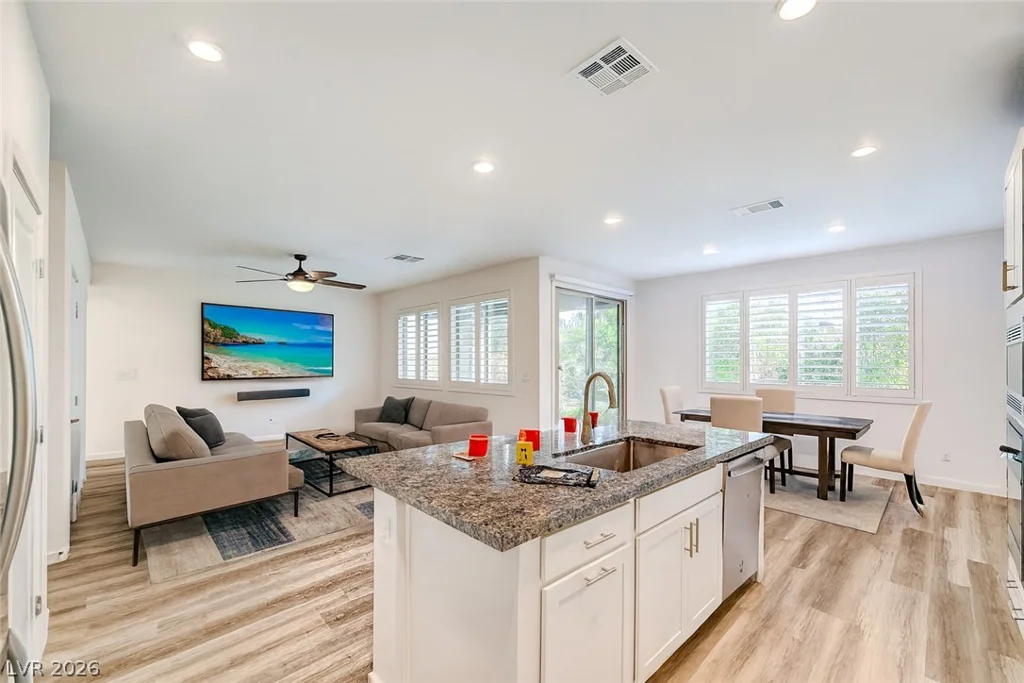 7051 Amethyst Peak, Las Vegas, NV 89148