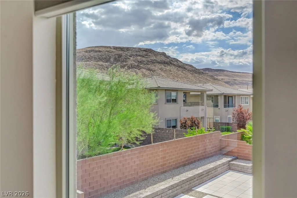 7051 Amethyst Peak, Las Vegas, NV 89148