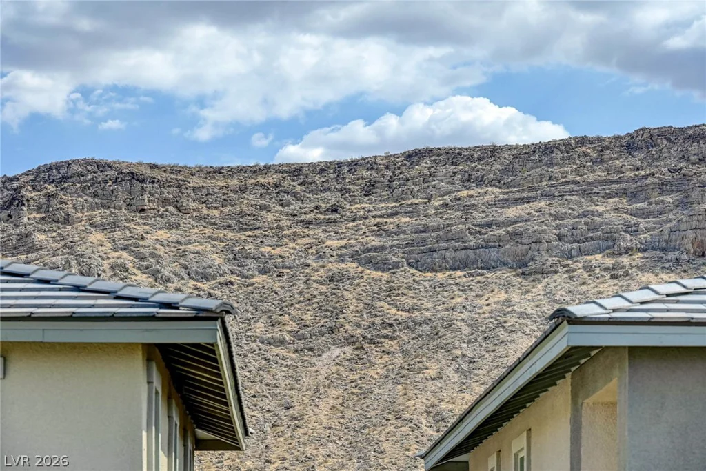 7051 Amethyst Peak, Las Vegas, NV 89148