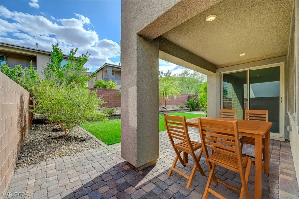 7051 Amethyst Peak, Las Vegas, NV 89148