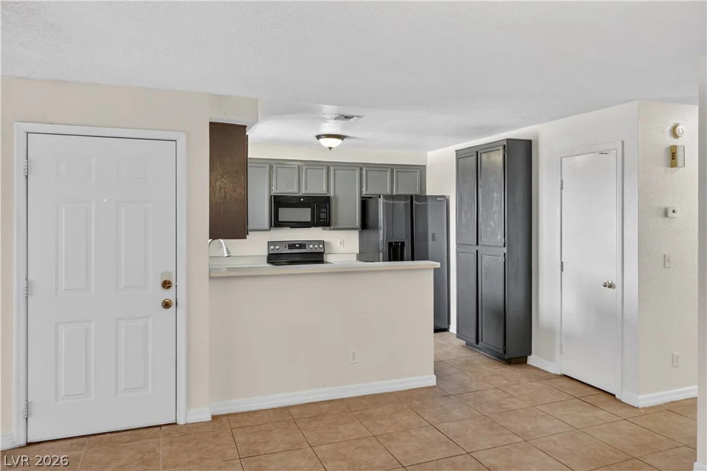 2242 Aspen Mirror, Laughlin, NV 89029