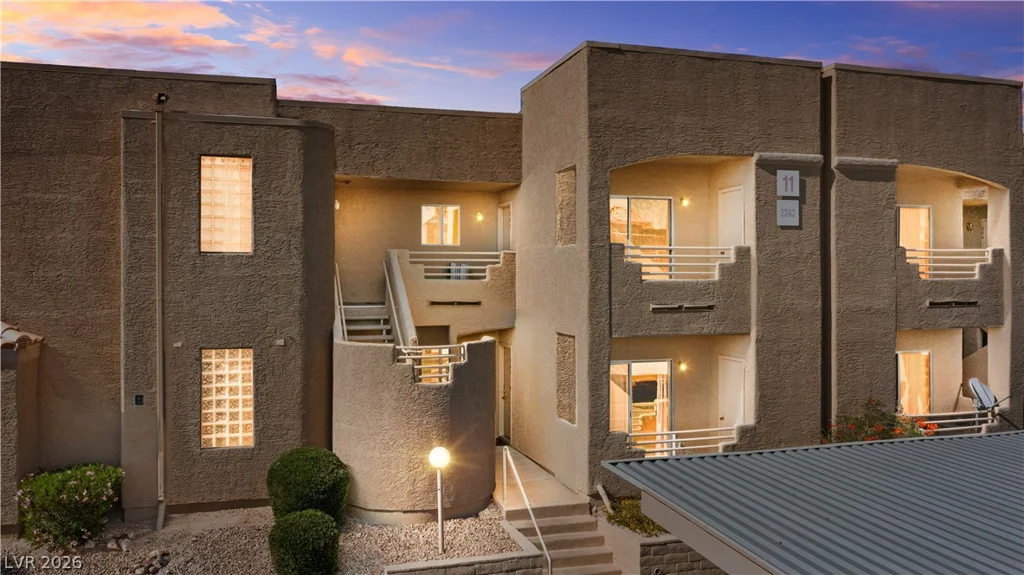 2242 Aspen Mirror, Laughlin, NV 89029