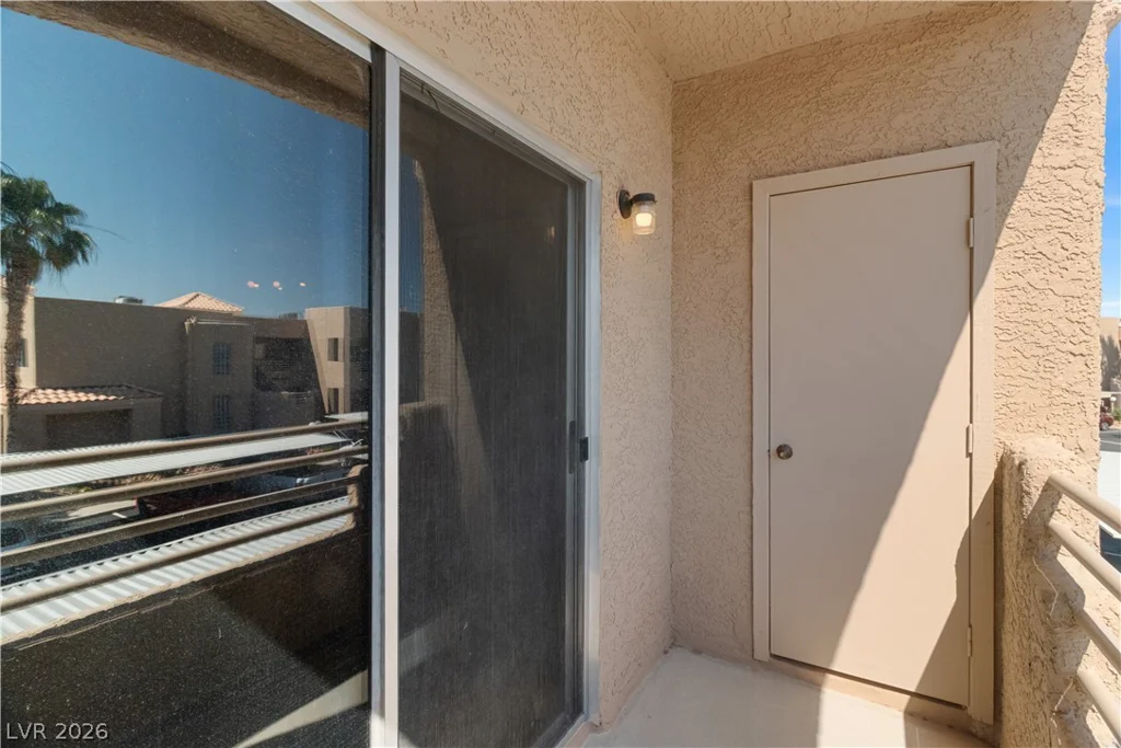 2242 Aspen Mirror, Laughlin, NV 89029
