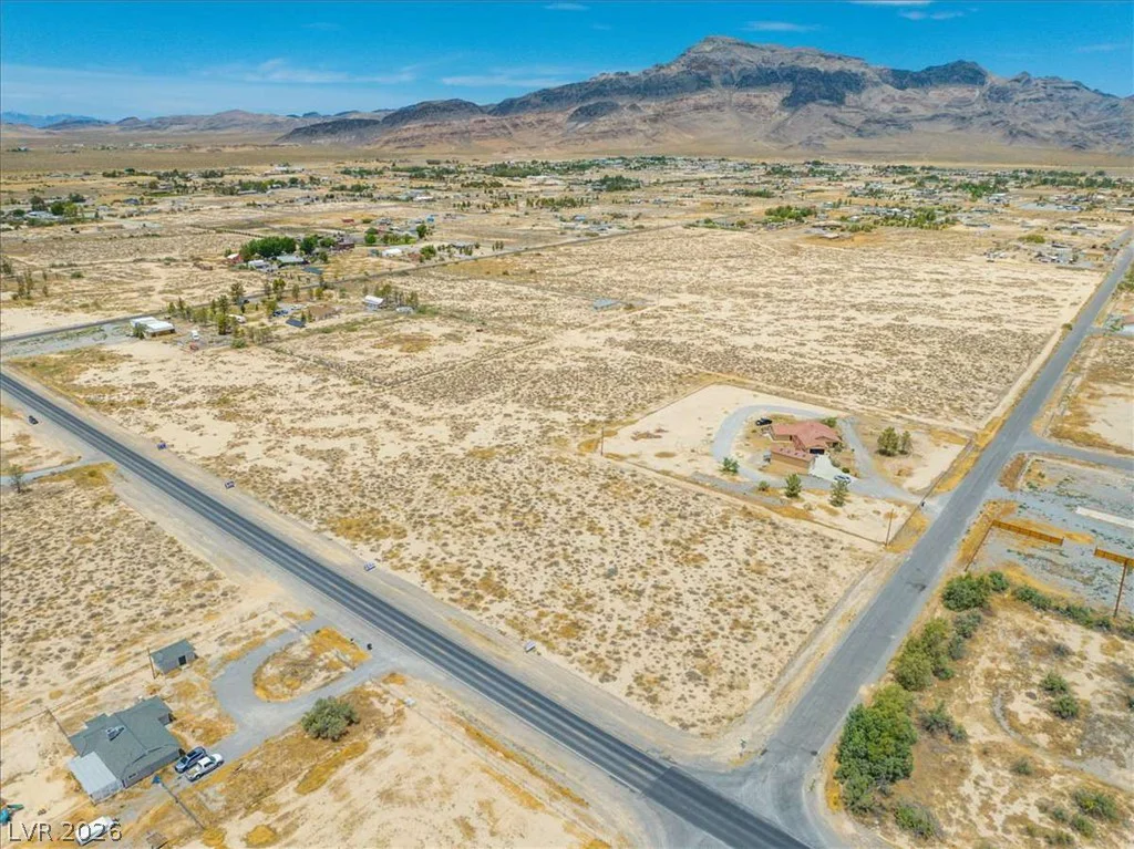 2560 Bell Vista, Pahrump, NV 89060
