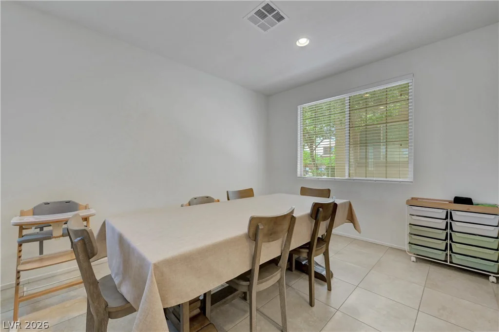 6169 Scarlet Leaf, Las Vegas, NV 89148