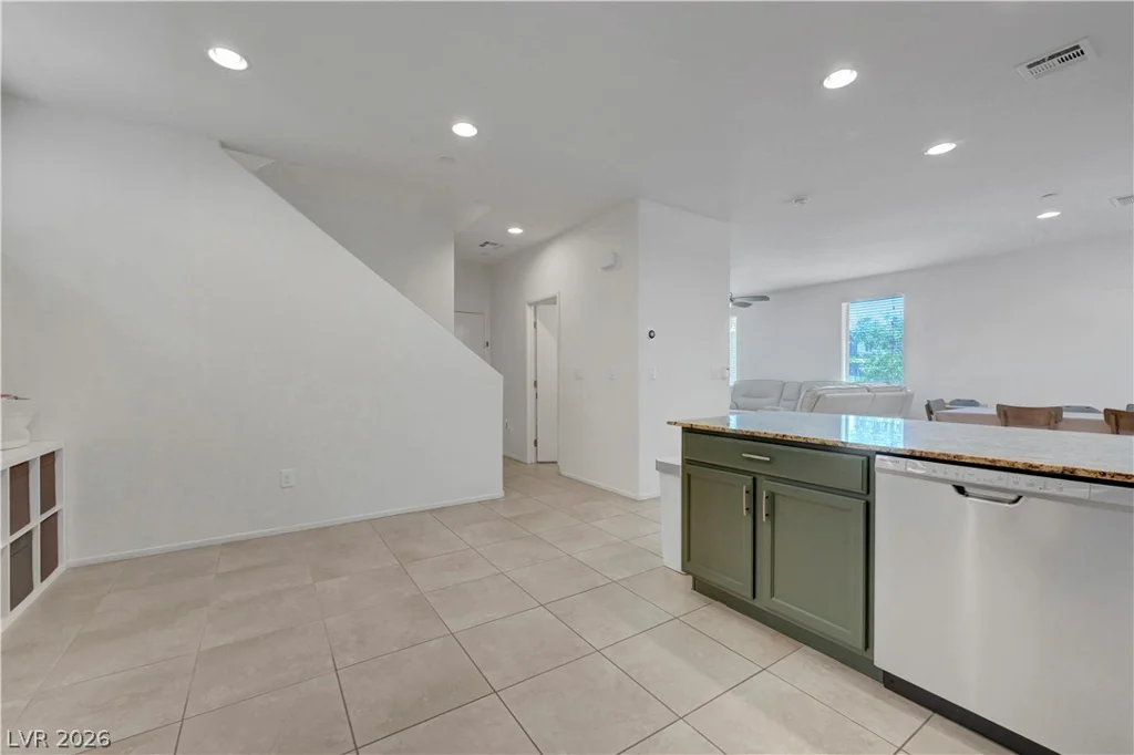 6169 Scarlet Leaf, Las Vegas, NV 89148