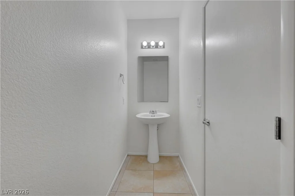 6169 Scarlet Leaf, Las Vegas, NV 89148