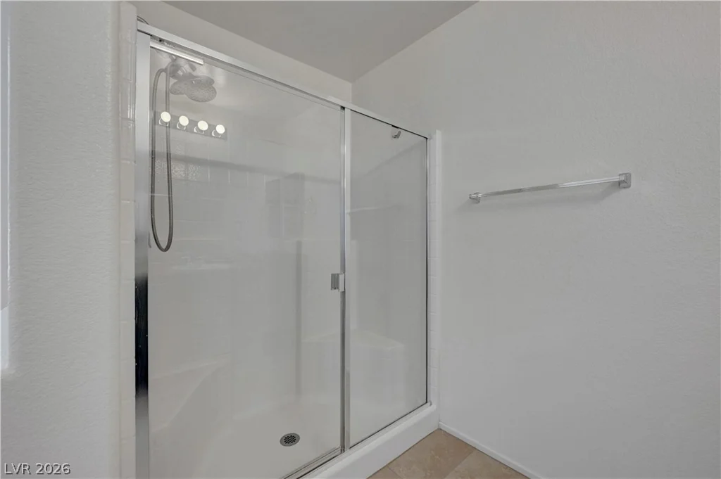 6169 Scarlet Leaf, Las Vegas, NV 89148