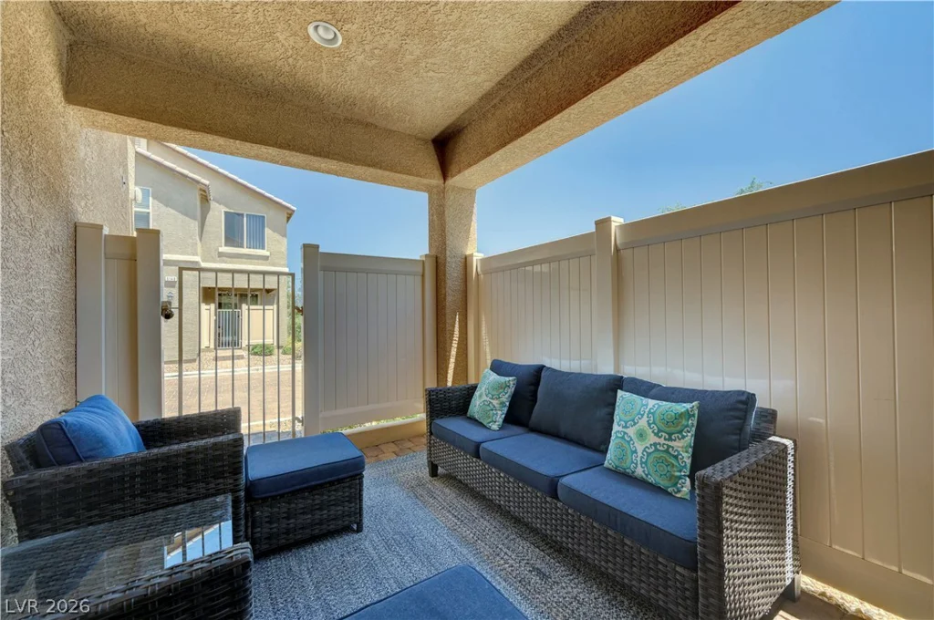6169 Scarlet Leaf, Las Vegas, NV 89148