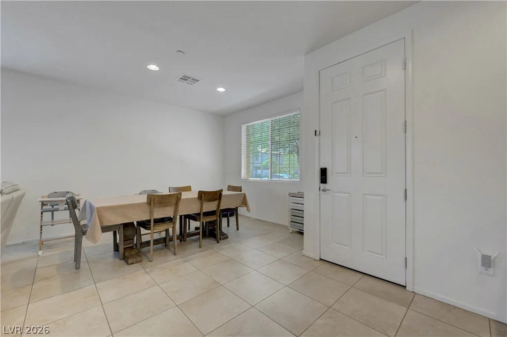 6169 Scarlet Leaf, Las Vegas, NV 89148