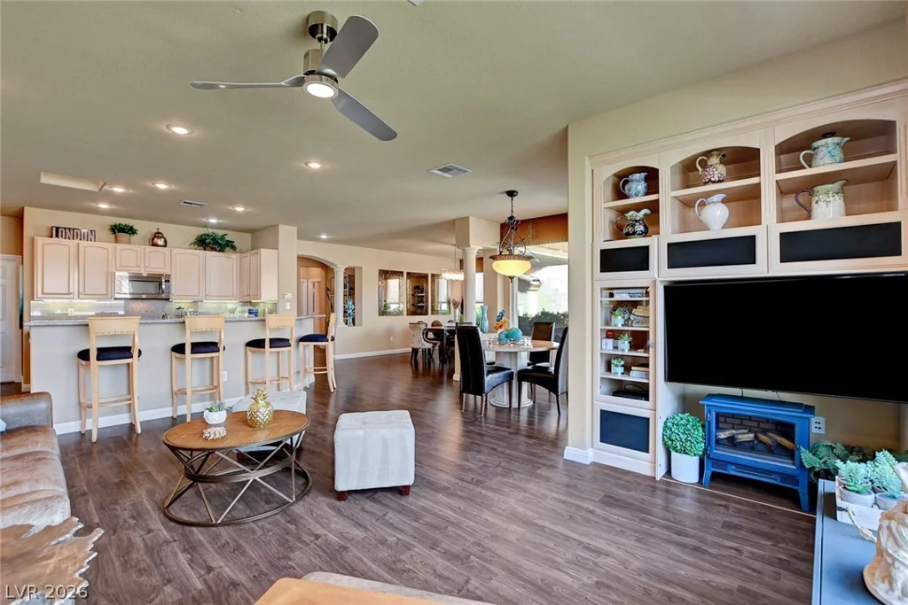 4134 Riva De Tierra, Las Vegas, NV 89135