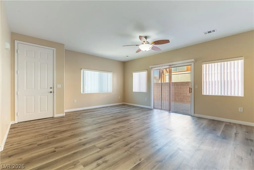 9303 Gilcrease, Las Vegas, NV 89149