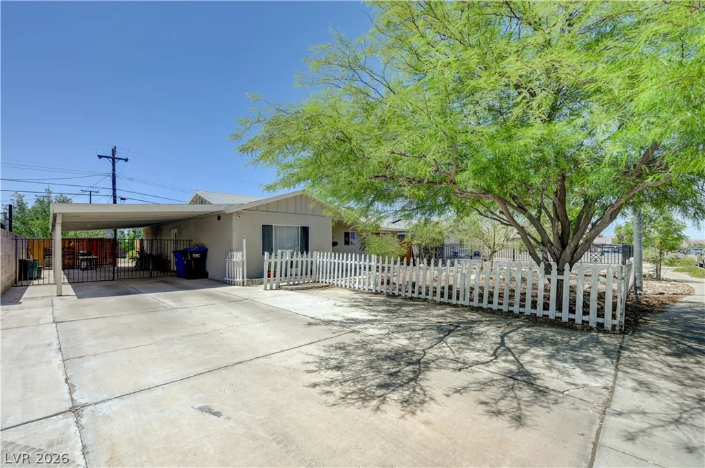 849 Center, Henderson, NV 89015
