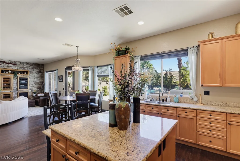 5620 Benevento, Las Vegas, NV 89141