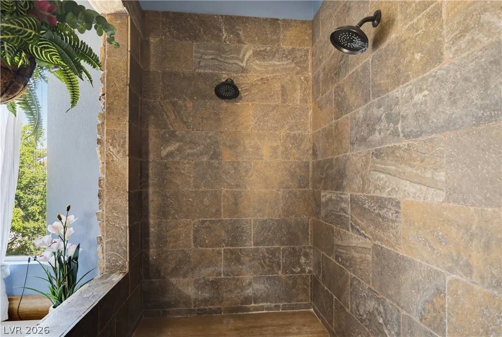 5620 Benevento, Las Vegas, NV 89141