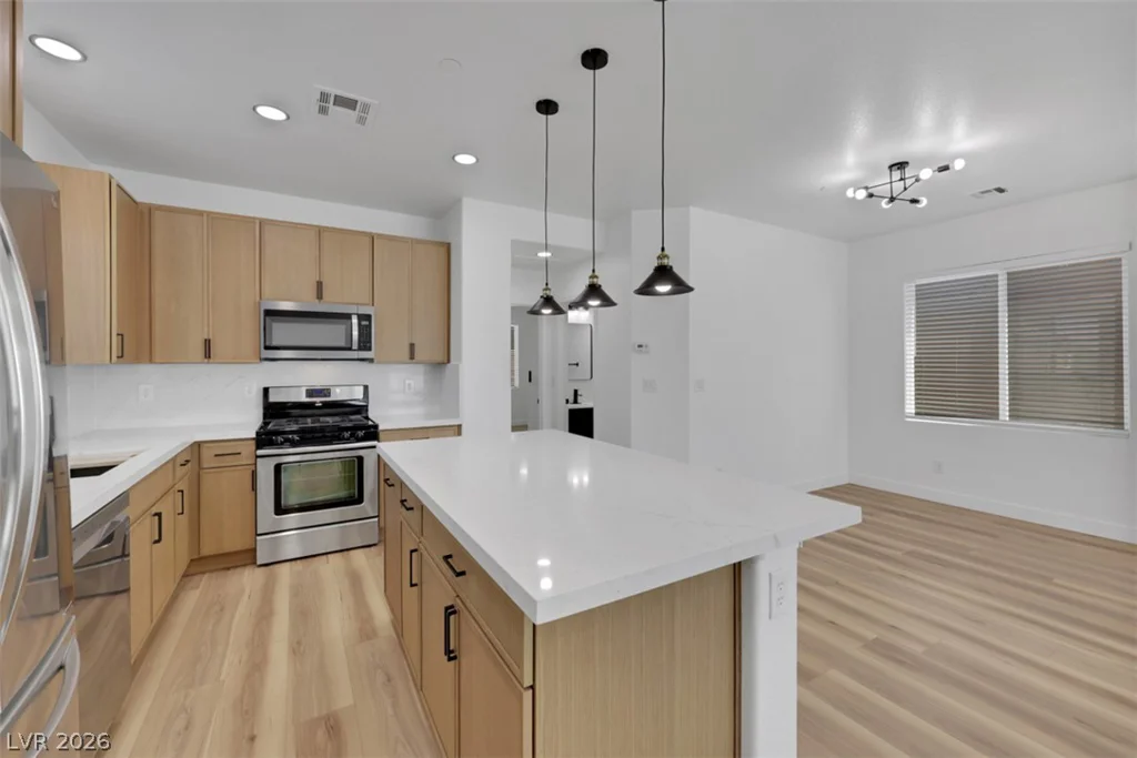9057 Boston Springs, Las Vegas, NV 89149