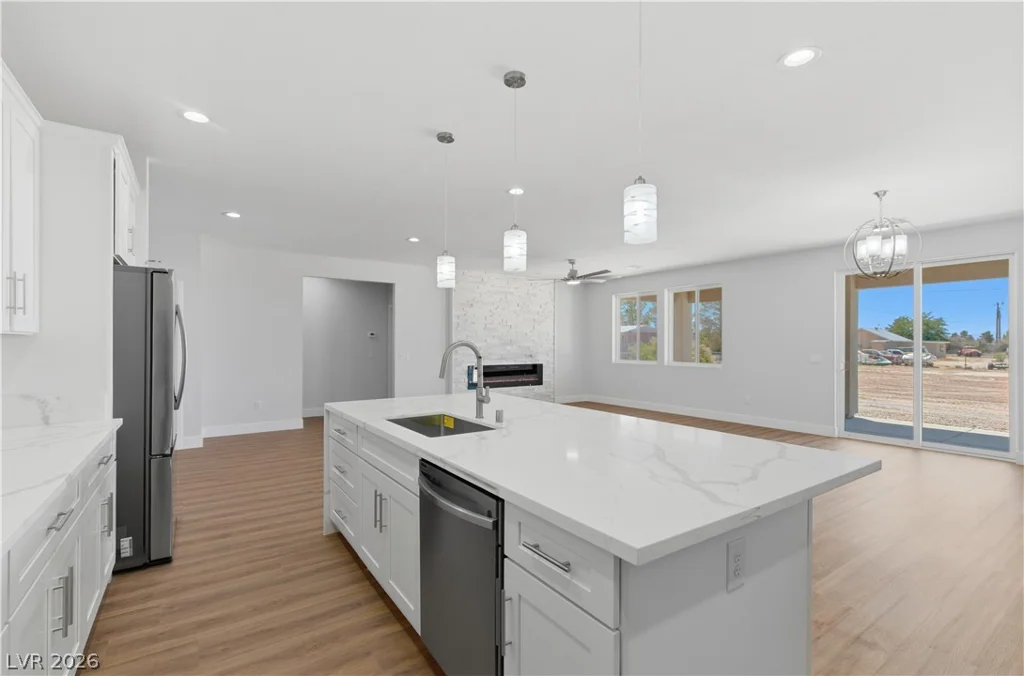 1081 Francine, Pahrump, NV 89060