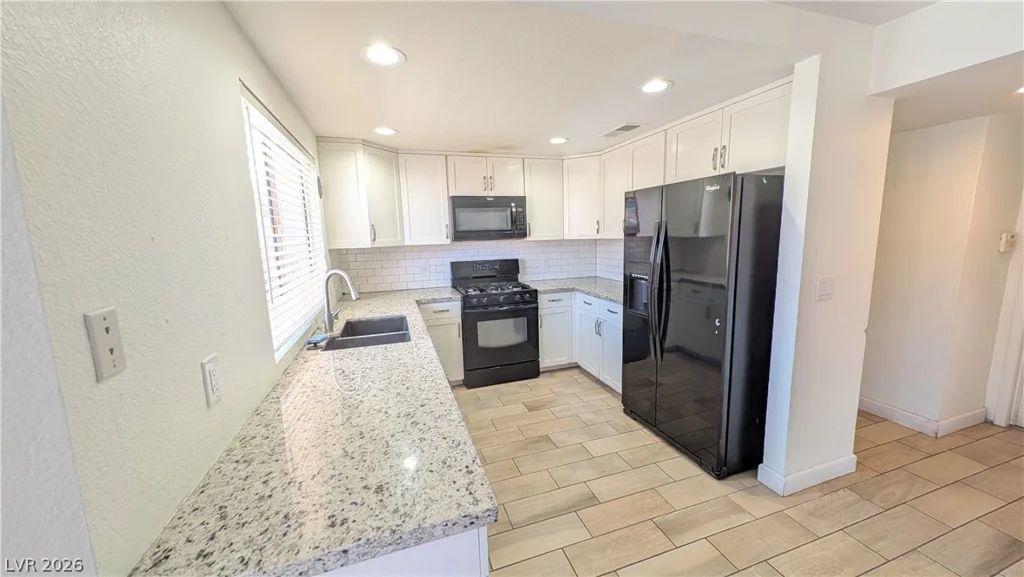 121 Logansberry, Las Vegas, NV 89145