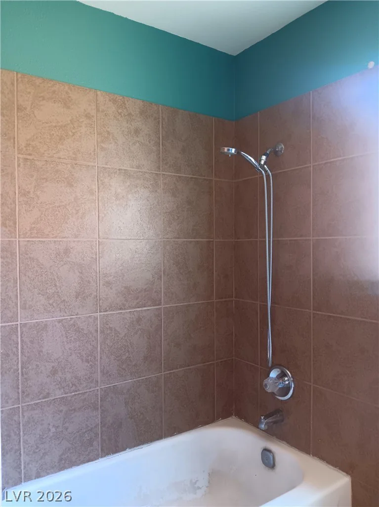 121 Logansberry, Las Vegas, NV 89145