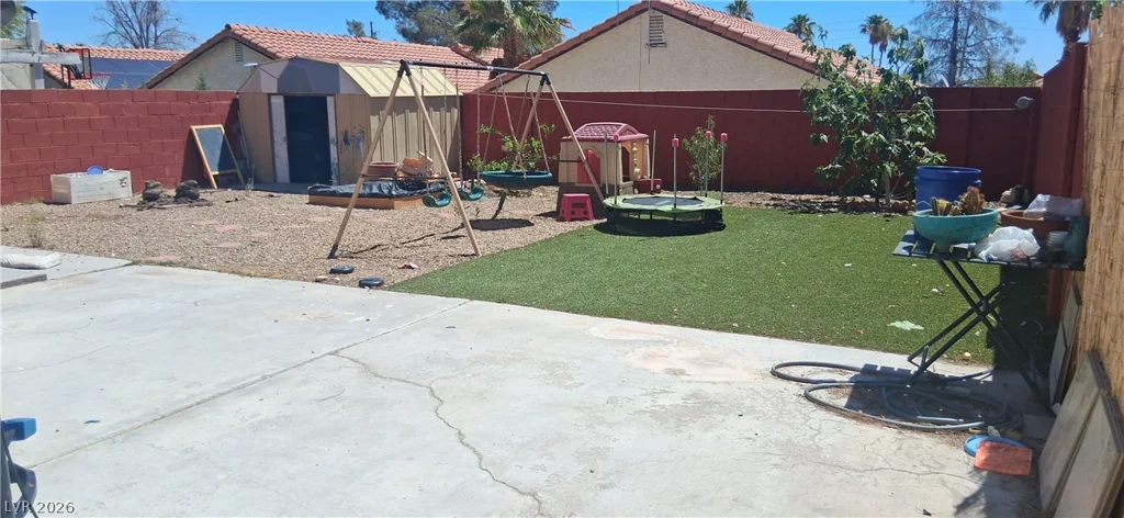 121 Logansberry, Las Vegas, NV 89145