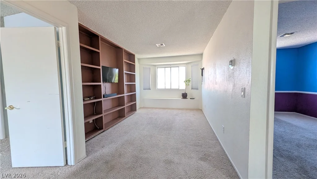 121 Logansberry, Las Vegas, NV 89145