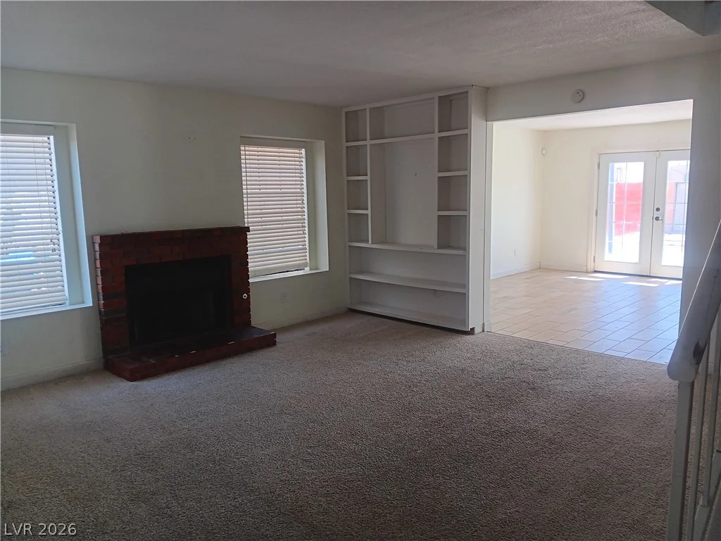 121 Logansberry, Las Vegas, NV 89145