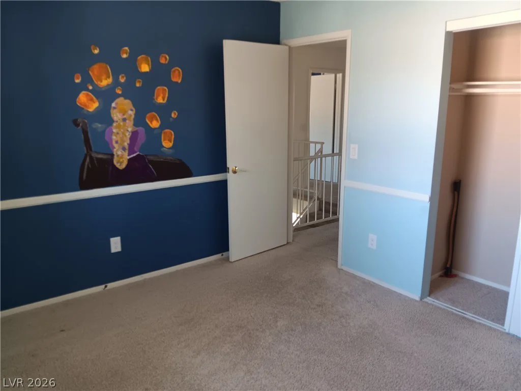 121 Logansberry, Las Vegas, NV 89145