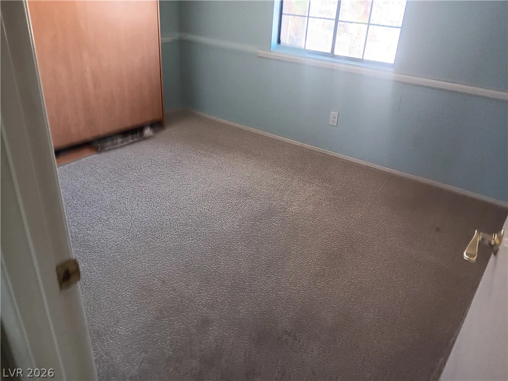 121 Logansberry, Las Vegas, NV 89145