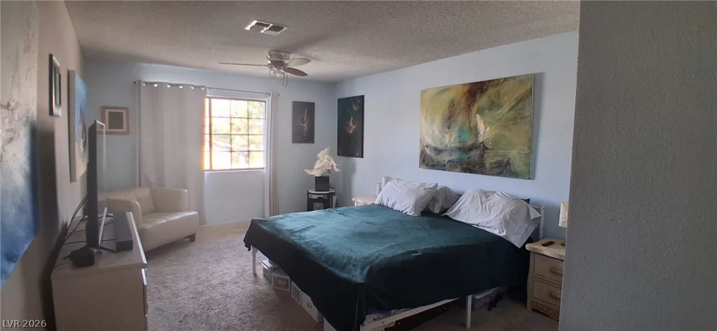 121 Logansberry, Las Vegas, NV 89145