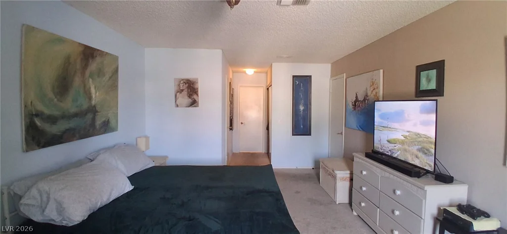 121 Logansberry, Las Vegas, NV 89145