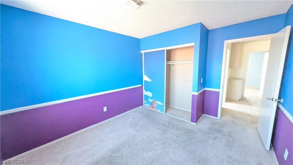 121 Logansberry, Las Vegas, NV 89145